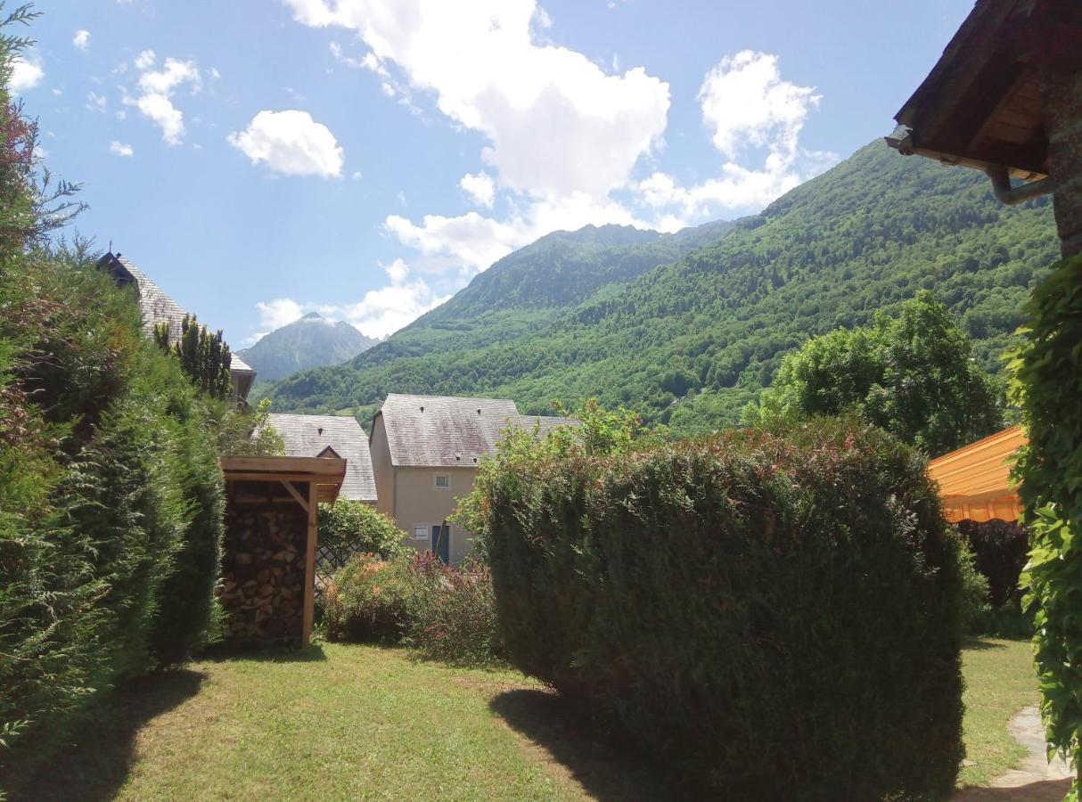 Maison La Luzienne - Lou Astiou Luz-Saint-Sauveur Buitenkant foto