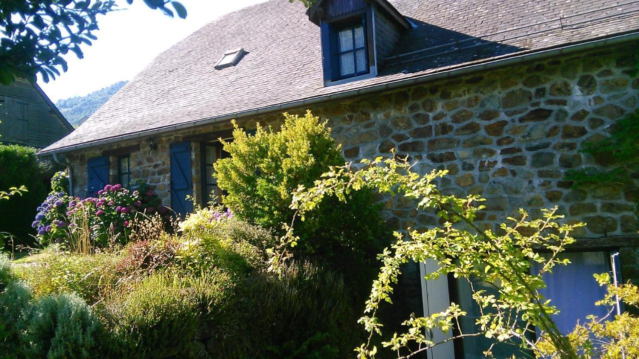 Maison La Luzienne - Lou Astiou Villa Luz-Saint-Sauveur Buitenkant foto